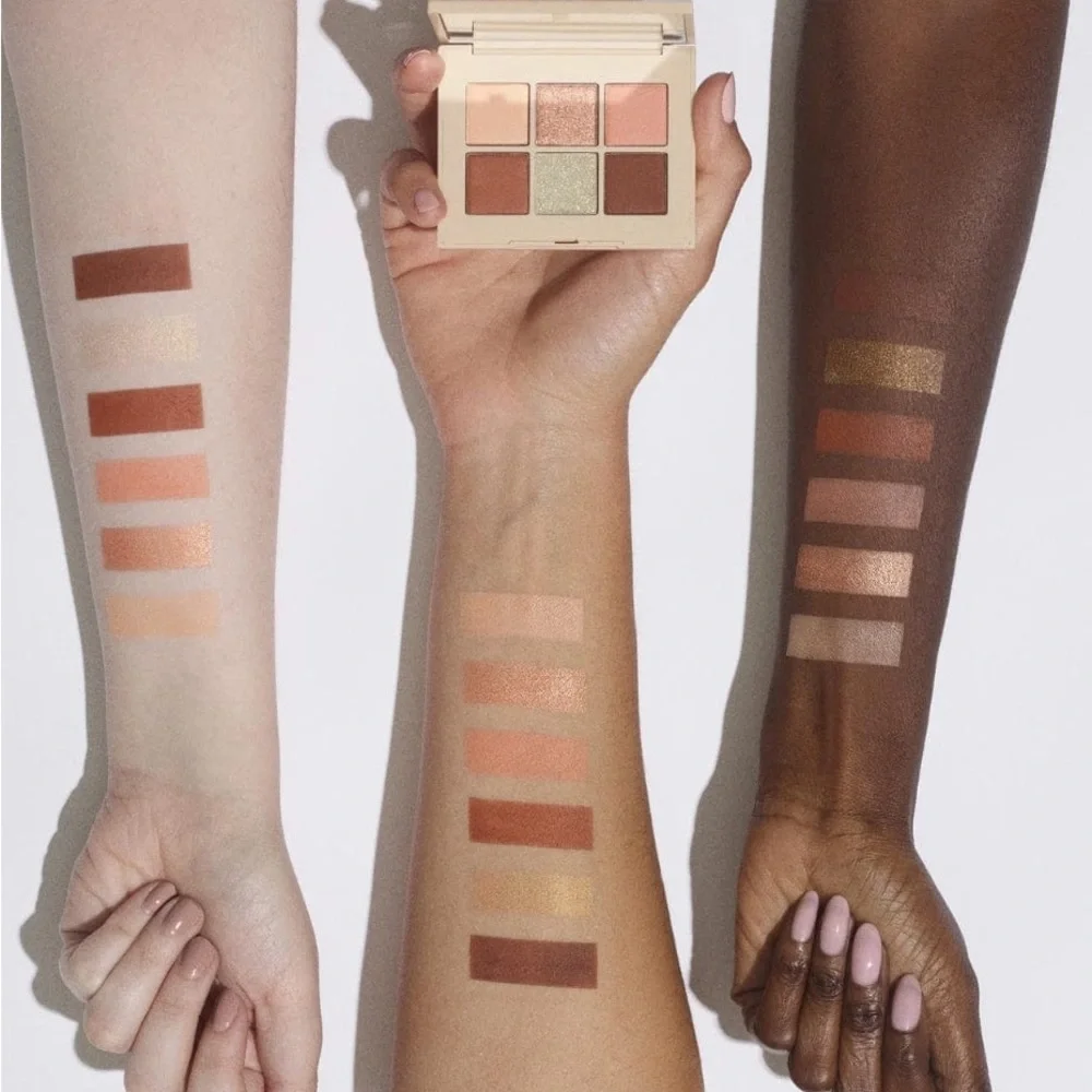 NEW dibs - The Palm Palettes - PEACHES IN HAND - Elevated Eyeshadow Pallete